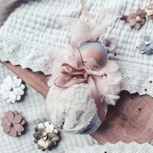 Wish keeper z lawendą LACE GIRL Valentina The Swan