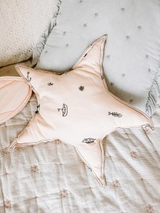 Poduszka ozdobna gwiazdka POWDER Ndoto