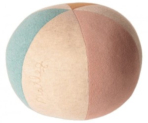 Miękka piłka LIGHT ROSE 20 cm Maileg