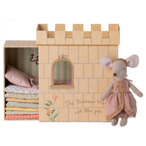 Myszka na ziarnku grochu w zamku PRINCESS AND THE PEA SS23 Maileg 