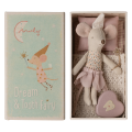 MAILEG-Wrozka-zebuszka-dziewczynka-11cm---TOOTH-FAIRY-in-BOX (1).png