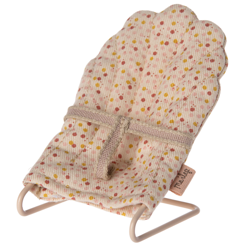Leżaczek dla myszek 8 cm BABYSITTER MY Maileg