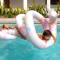 Dmuchany makaron 3,6 m NOODLE SNAKE SUNNYLIFE