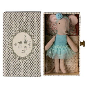 Myszka tancerka LITTLE SISTER MINT DAYBED Maileg